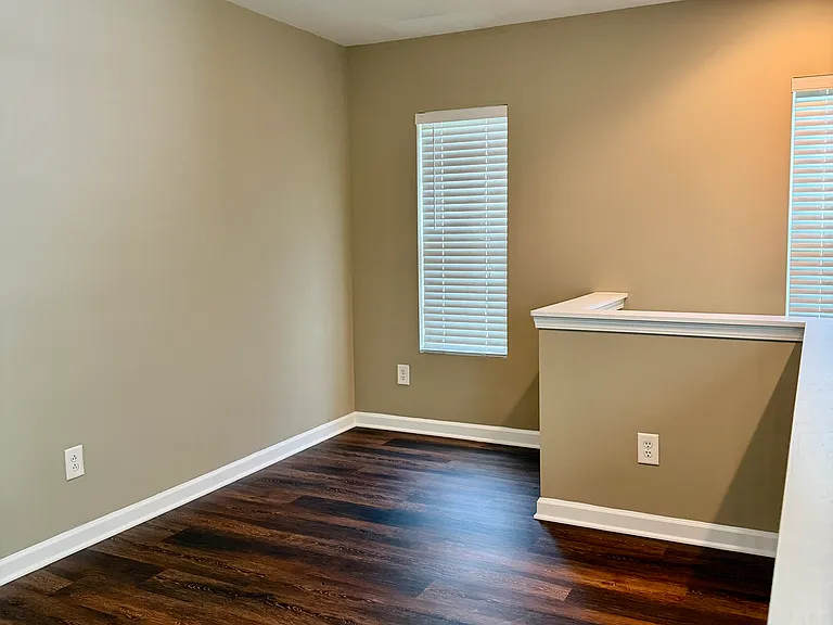 3329 Fernview Dr — Photo 12