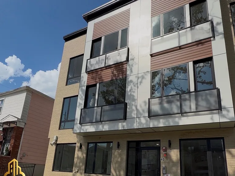 40 Lembeck Ave #203 — Photo 6