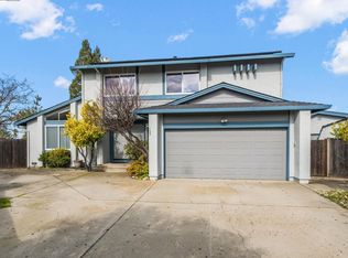 127 Alder Ct, Hercules, CA 94547