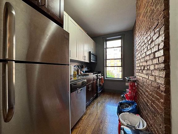 5th image of 188 Rockaway Ave #2R