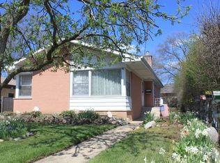 435 Sumac Rd, Highland Park, IL 60035