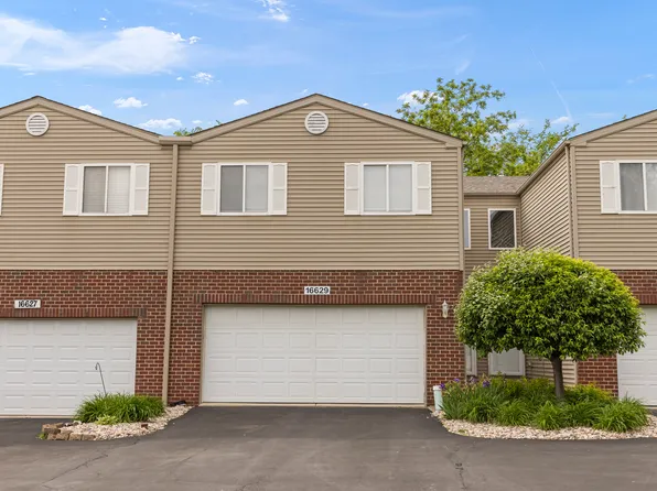 16629 Willow Walk Dr, Lockport, IL 60441