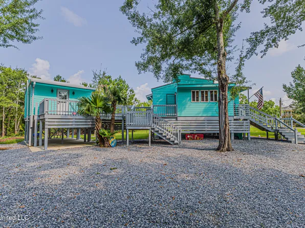 5133 Herron St, Bay Saint Louis, MS 39520