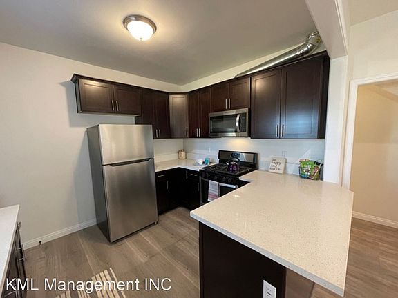 4th image of 524 Lincoln Ave #101