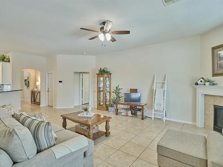 9940 Yearling Pl — Photo 11