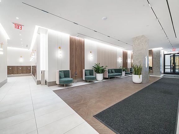5th image of 570 Fulton St #2L