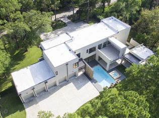 821 Bunker Hill Rd, Houston, TX 77024