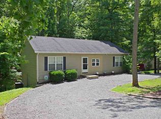 19 Zephyr Rd, Palmyra, VA 22963