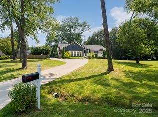 206 Pinner Rd, Arden, NC 28704