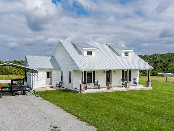 3rd image of 146 Holiday Hill Rd