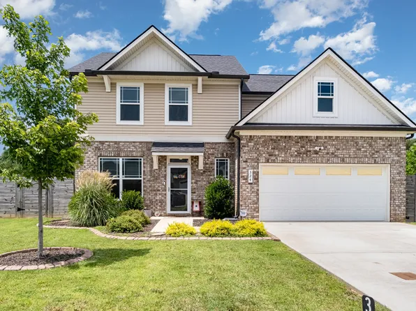 324 Wyburn Pl NE, Burns, TN 37029