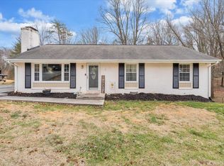 2260 Medford Rd, Salem, VA 24153