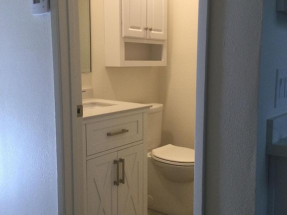 5th image of 477 Serento Cir