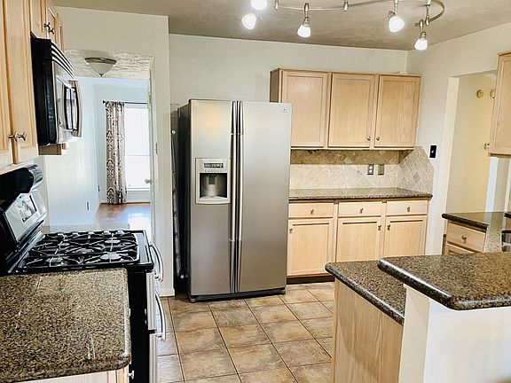 4th image of 16322 Indian Cypress Dr