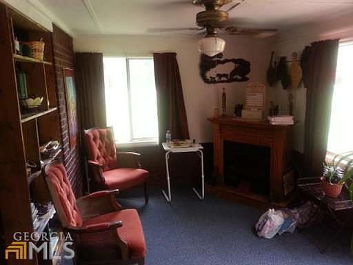5th image of 224 Flat Creek Ct