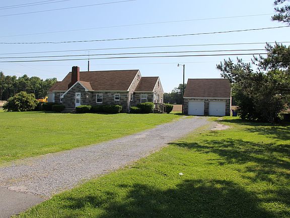 5th image of 32524 Dupont Blvd