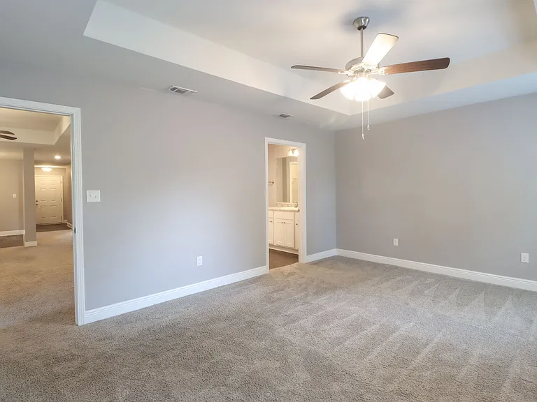 16509 Lexington Ct — Photo 33
