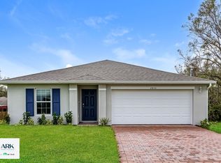 2815 52nd St W, Lehigh Acres, FL 33971
