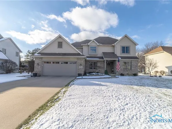 437 Harvest Ct, Waterville, OH 43566