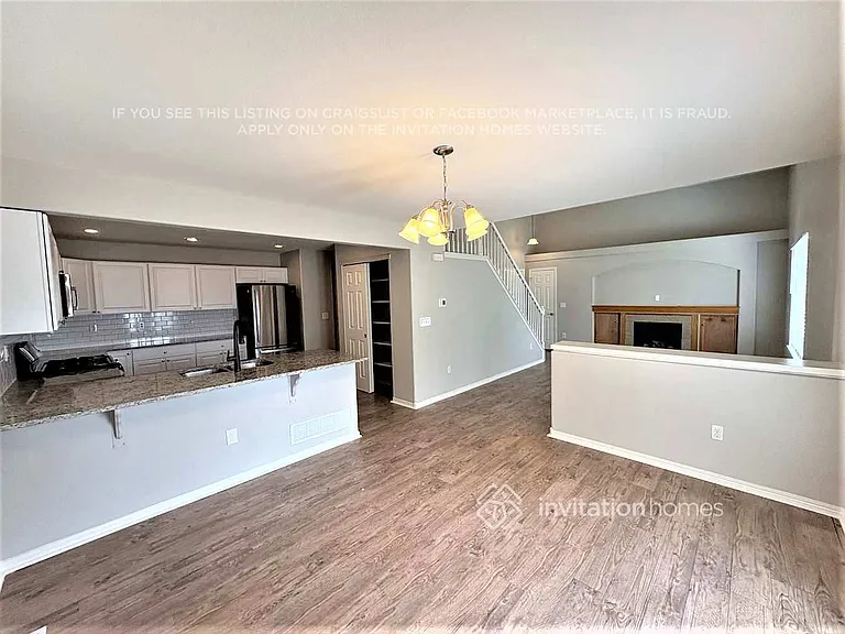 1288 Hoffman Dr — Photo 8