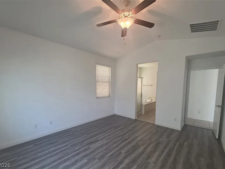 3385 Graceful Orchid St — Photo 9