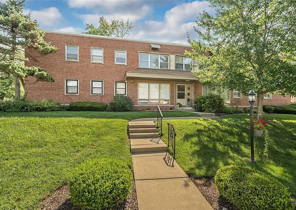 1st image of 5 Delcrest Ct APT 102