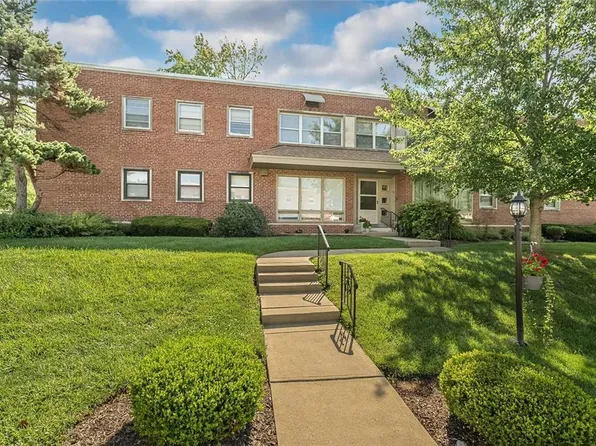 5 Delcrest Ct APT 102, Saint Louis, MO 63124
