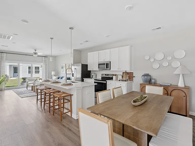 Clear Lake Reserve Townhomes — Photo 47