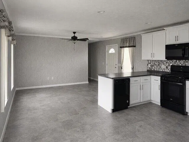 884 Birchwood Dr #884 — Photo 19