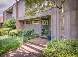 5759 Barfield Cir, Memphis, TN 38120