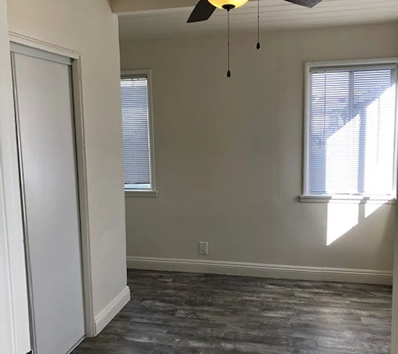 Apt 118th Place