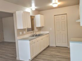 132 Southwest Blvd, New Plymouth, ID