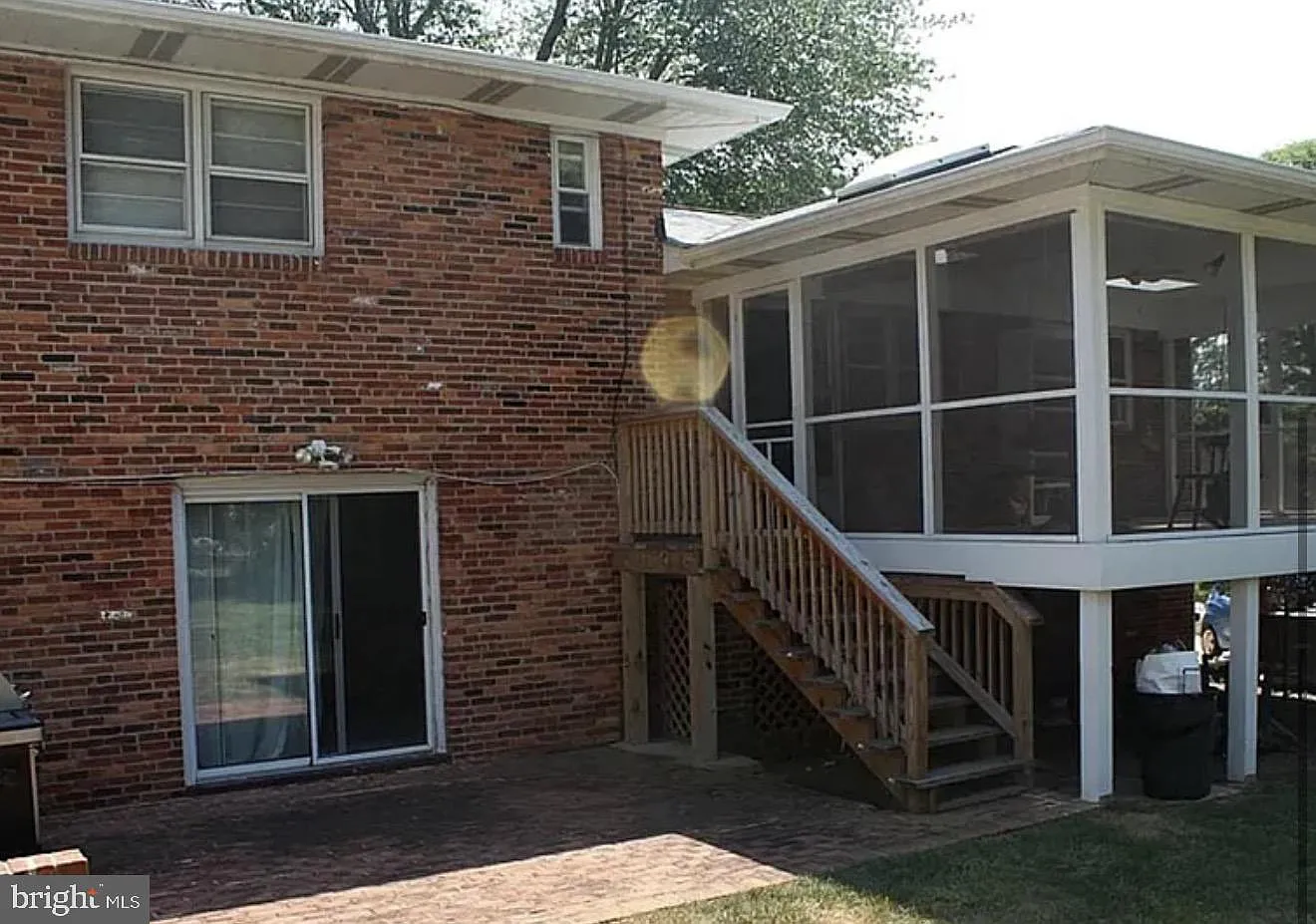 4 bed, 3.0 bath, 1330 sqft, $4,450 — Photo 3