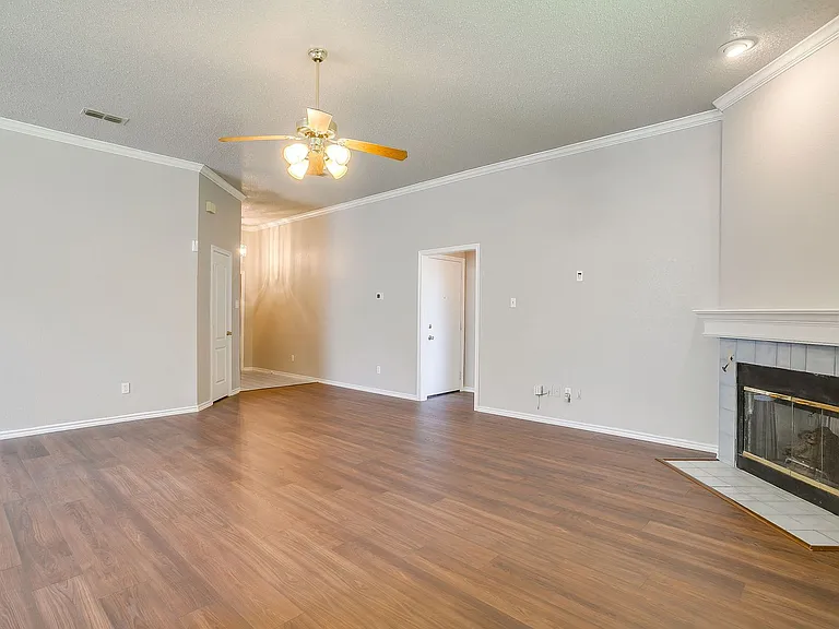 7617 Blossom Dr — Photo 7