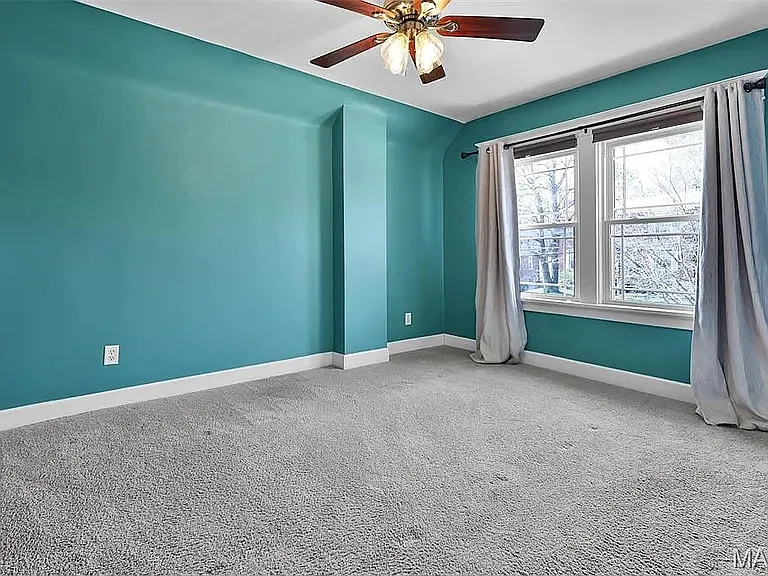 2326 Bellevue Ave — Photo 18