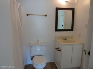 1930 Greenstone Ct, Midway Park, NC 28544