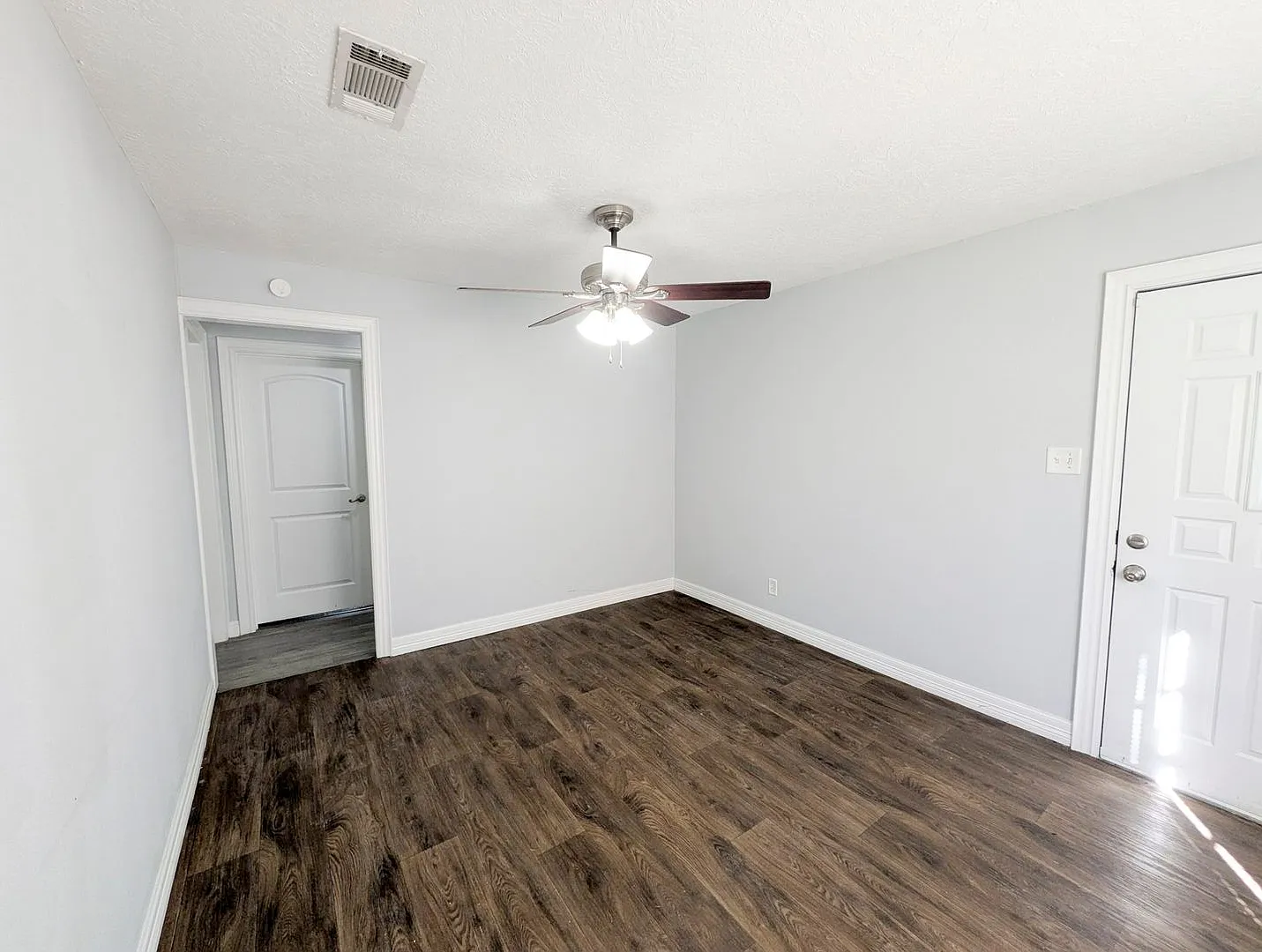 5150 Parkview Dr., Beaumont, TX 77705 — Photo 4