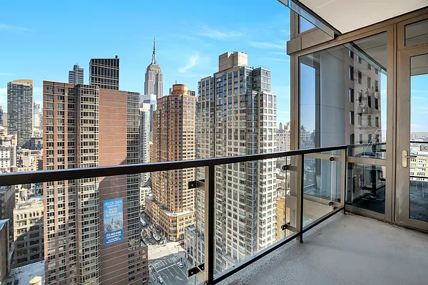 Rented by Corcoran | media 12