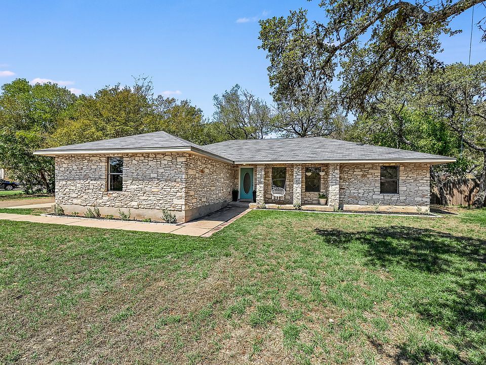1st image of 304 Willet Dr