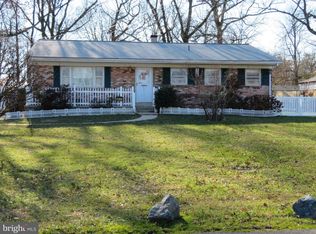 8405 Spruce Hill Dr, Laurel, MD 20707