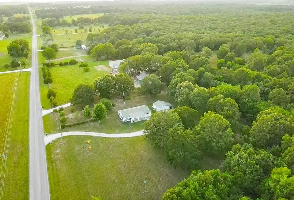 13343 E Highway Z, Stockton, MO 65785 MLS 2443030 Zillow