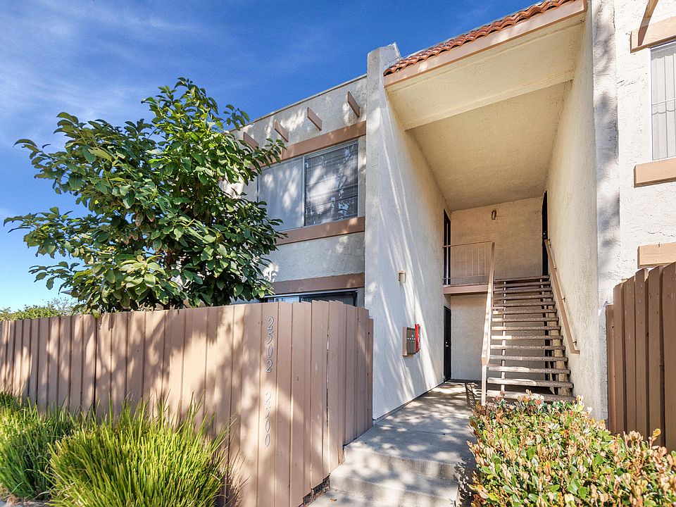 1st image of 2502 Bolker Dr