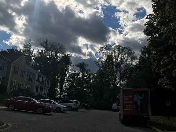 4th image of 1807 Glendale Ln