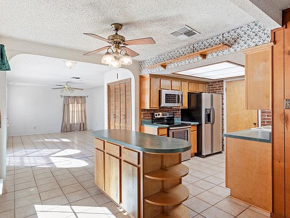 4th image of 513 JEANETTE DR
