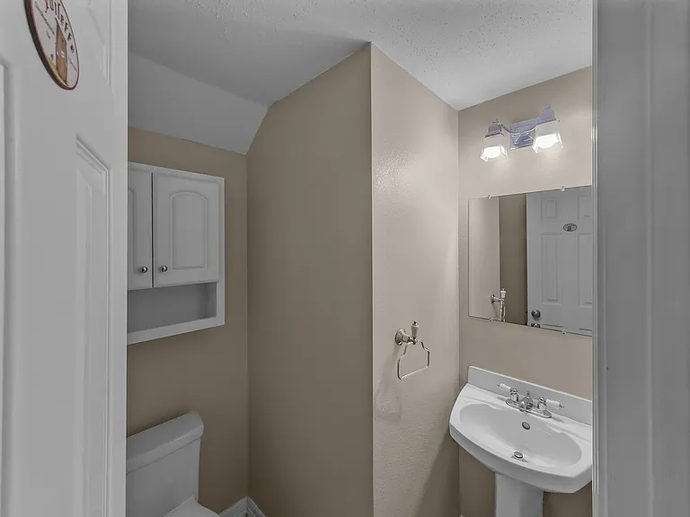 632 Teakwood Dr — Photo 17