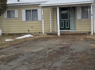 405 N East St, Joseph, OR 97846