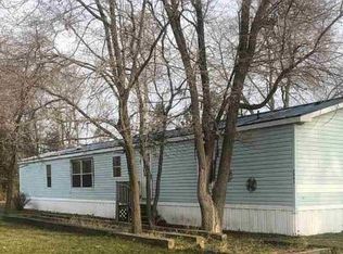 1361 E Ludington Dr, Farwell, MI 48622