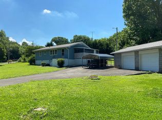 26 Opal Rd, Rossville, GA 30741