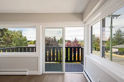 435 Lampson St #103 — Photo 11