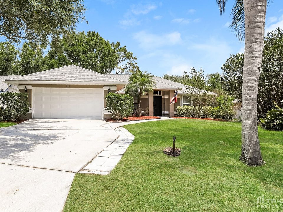 1st image of 917 49th Street Cir E